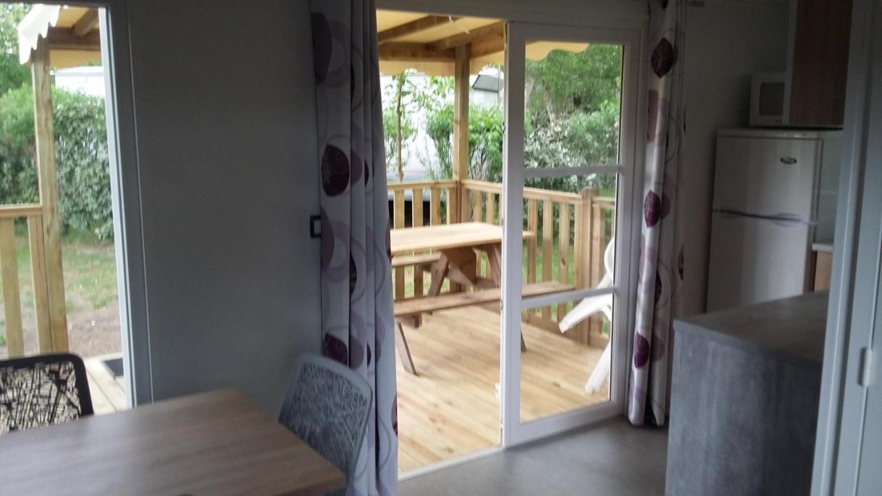 Mobil Home - Domaine Du Vieux Moulin Saint-Julien-en-Born Εξωτερικό φωτογραφία